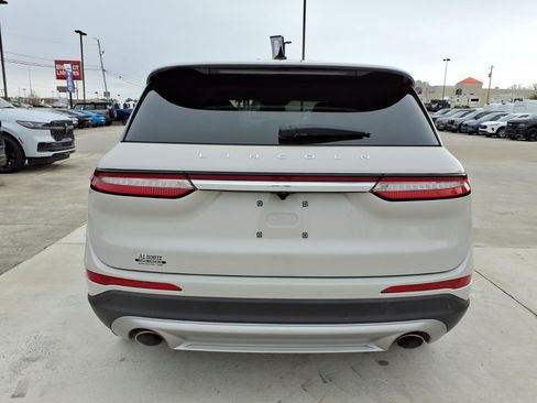 Used 2022 Lincoln Corsair Reserve w/ Equipment Group 201A image 4