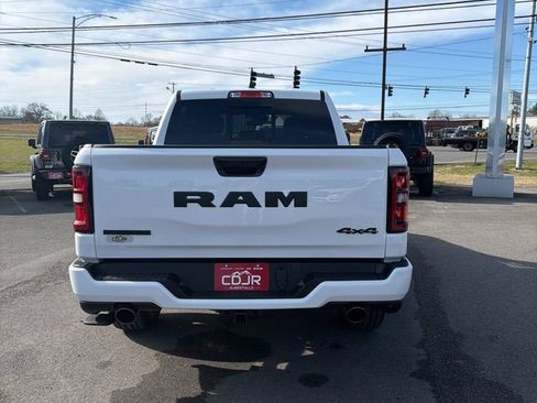 New 2026 RAM 1500 Big Horn AWD/4WD image 6