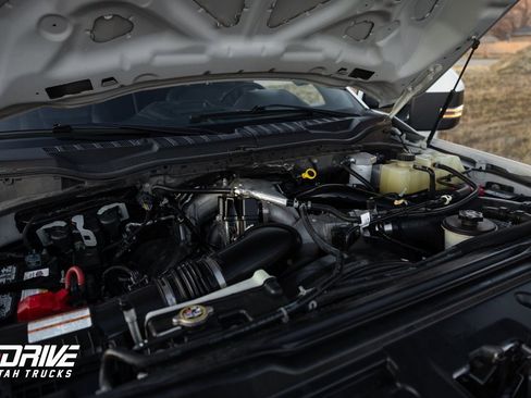 Used 2022 Ford F350 Lariat w/ Lariat Ultimate Package image 27