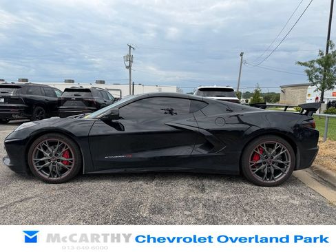 Used 2024 Chevrolet Corvette Stingray Premium Cpe RWD image 6