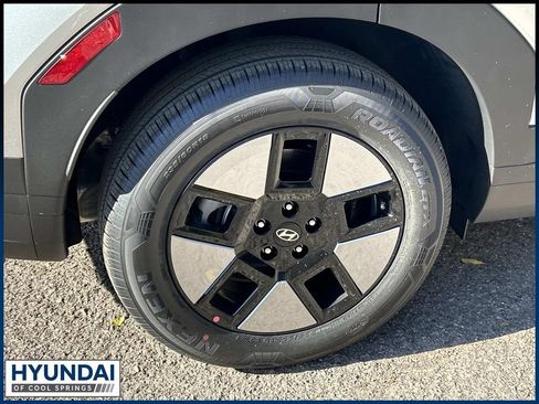 New 2026 Hyundai Santa Fe SE FWD image 11
