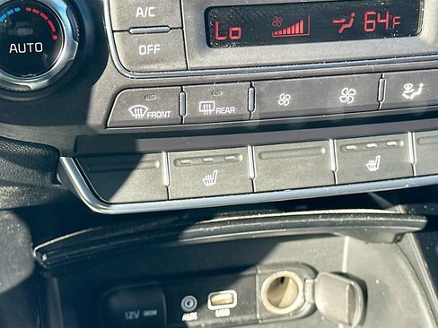 Used 2020 Kia Sorento SX FWD image 21