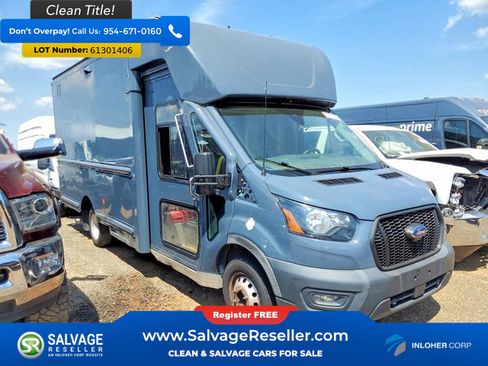 Used 2022 Ford Transit 350 DRW RWD image 5