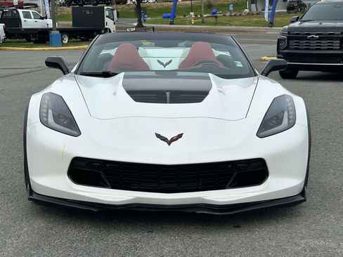Used 2016 Chevrolet Corvette Z06 w/ 2LZ Preferred Equipment Group image 8