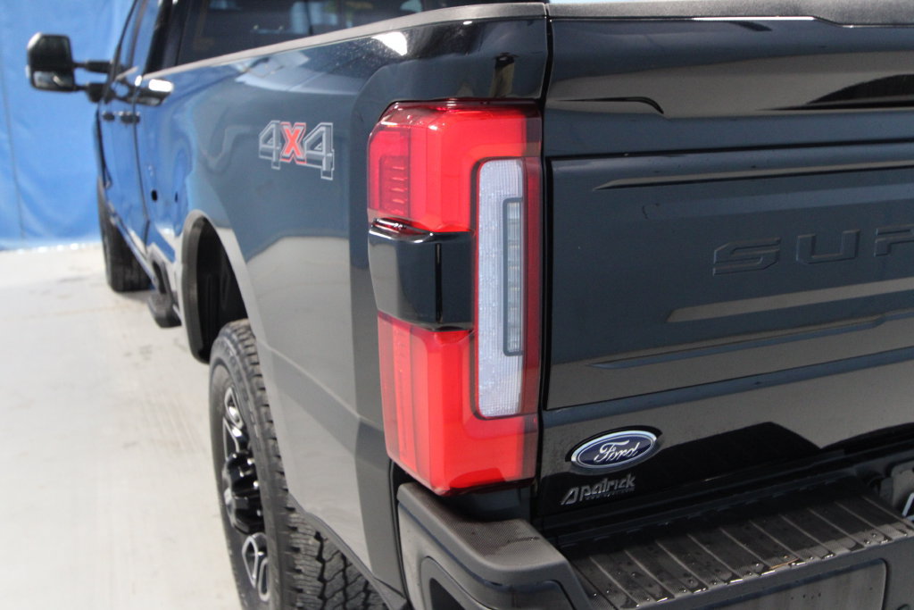 Used 2025 Ford F250 Platinum AWD/4WD image 43