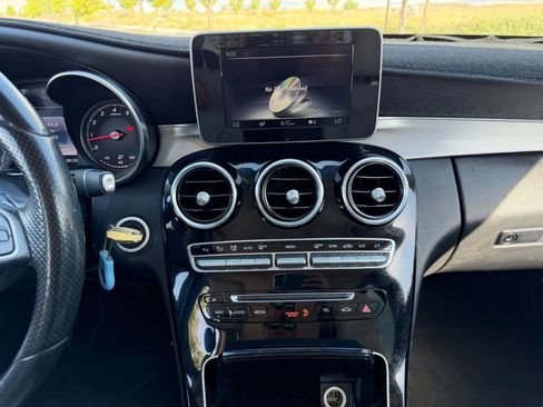 Used 2016 Mercedes-Benz C 300 4MATIC Sedan image 24