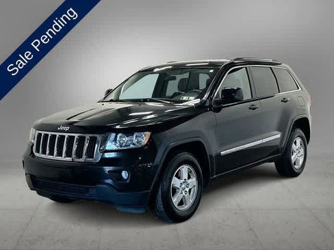 Used 2012 Jeep Grand Cherokee Laredo w/ Laredo E Group AWD/4WD image 1