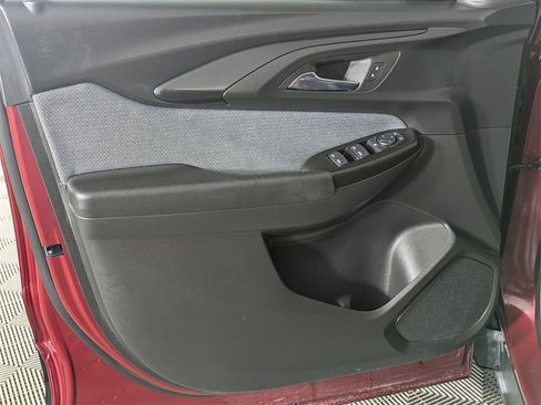 Used 2023 Chevrolet TrailBlazer LS w/ LPO, Blackout Package image 11