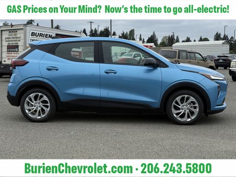 New 2027 Chevrolet Bolt LT FWD image 6