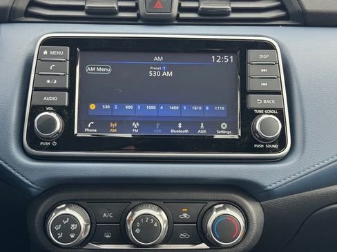 New 2025 Nissan Versa SV w/ Trunk Package FWD image 23