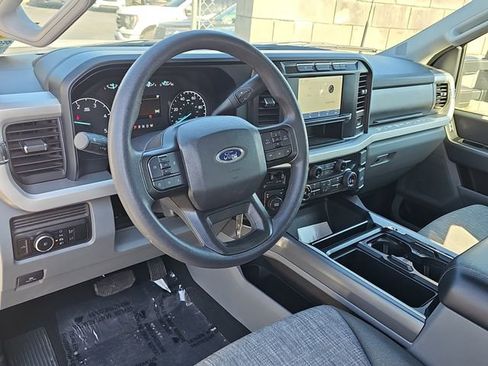 Used 2023 Ford F250 XLT w/ FX4 Off-Road Package image 15