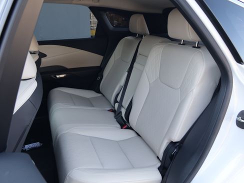 Used 2026 Lexus RX 350 Premium Plus w/ Accessory Package (Z1) FWD image 36