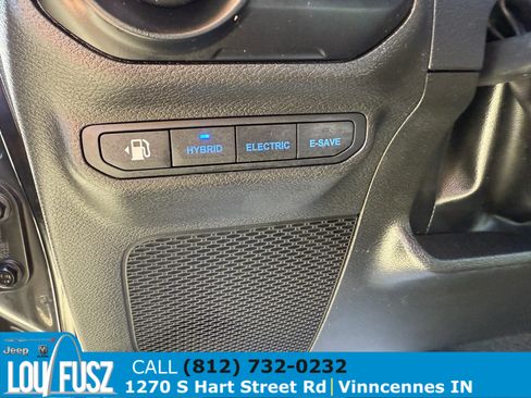 Used 2023 Jeep Wrangler Sahara w/ Cold Weather Group image 14