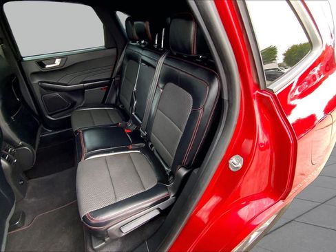 Used 2023 Ford Escape ST-Line w/ Tech Pack #1 FWD image 18
