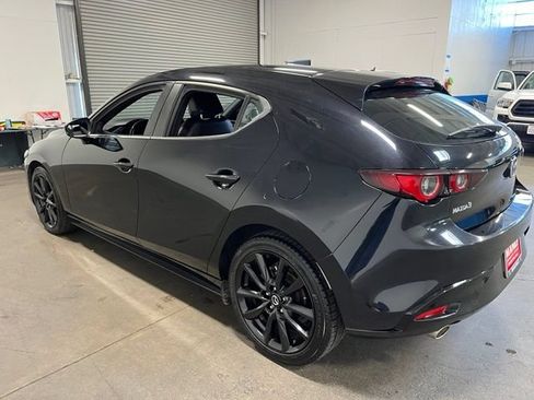 Used 2024 MAZDA MAZDA3 s FWD image 5