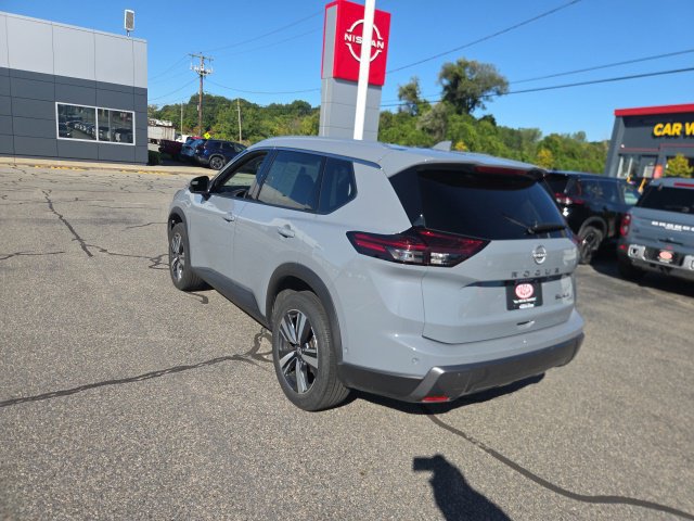 Used 2026 Nissan Rogue SL AWD/4WD image 7