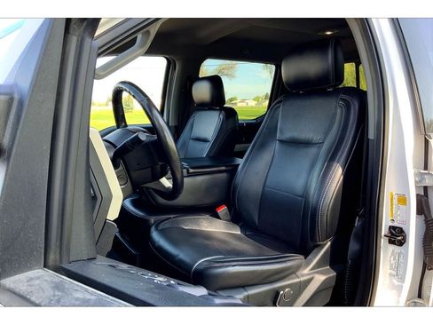 Used 2019 Ford F250 Lariat w/ Lariat Ultimate Package image 25