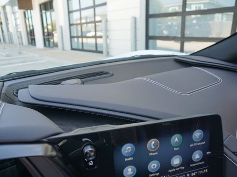 Used 2021 Chevrolet Corvette Stingray Preferred Cpe w/ Z51 Performance Package RWD image 30