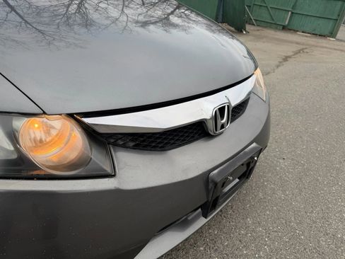 Used 2011 Honda Civic LX image 5