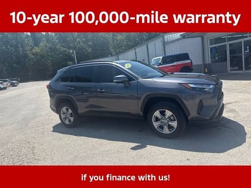 Used 2024 Toyota RAV4 XLE w/ Convenience Package FWD image 13