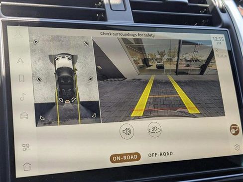 New 2025 Land Rover Discovery Dynamic SE image 13