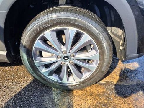 Used 2022 Mercedes-Benz GLE 350 4MATIC w/ Premium Package image 57