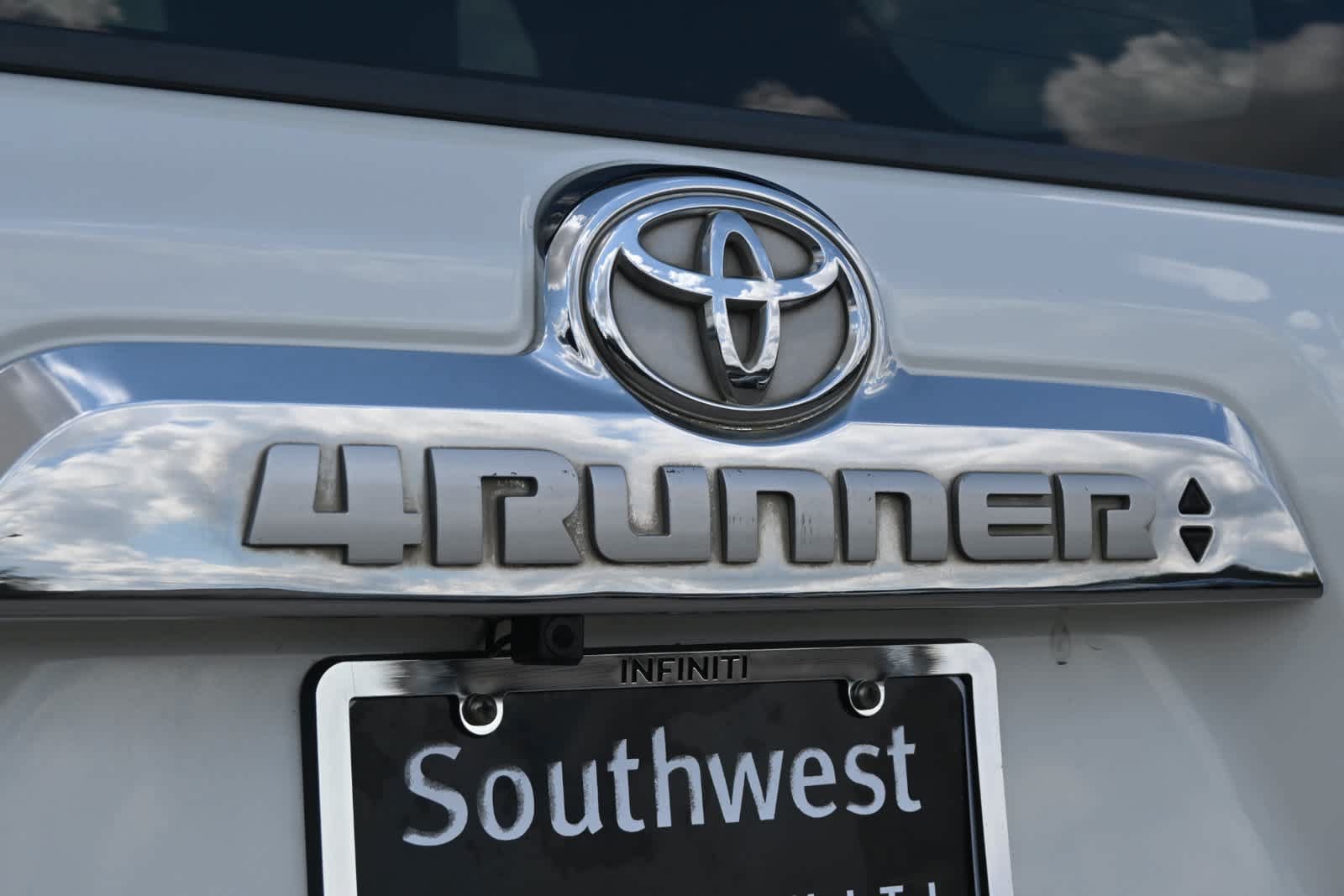 Used 2014 Toyota 4Runner Limited RWD image 20