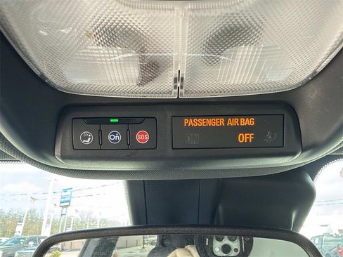 Used 2023 Chevrolet TrailBlazer RS w/ Sun and Liftgate Package image 25