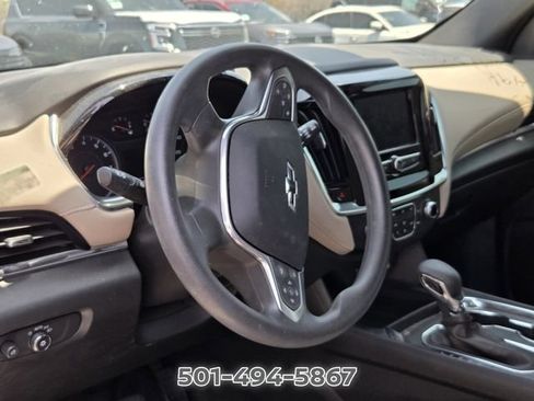 Used 2023 Chevrolet Traverse LS w/ Midnight/Sport Edition FWD image 8