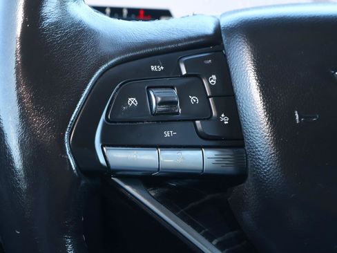 Used 2021 Cadillac Escalade ESV Sport image 34