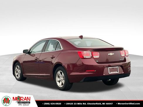 Used 2015 Chevrolet Malibu LT FWD image 4