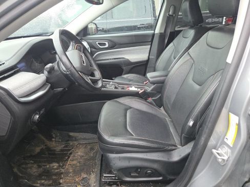 Used 2022 Jeep Compass Latitude AWD/4WD image 9