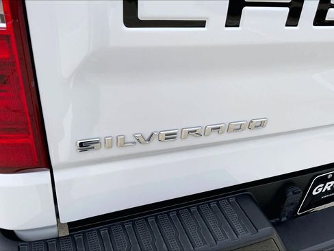 Used 2024 Chevrolet Silverado 1500 Custom Trail Boss AWD/4WD image 30