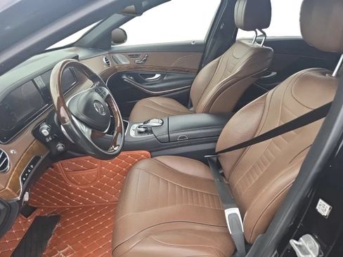 Used 2017 Mercedes-Benz S 550 4MATIC Sedan image 3