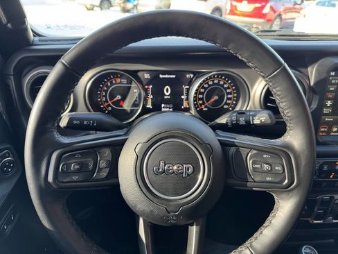 Used 2022 Jeep Wrangler Unlimited Willys image 19