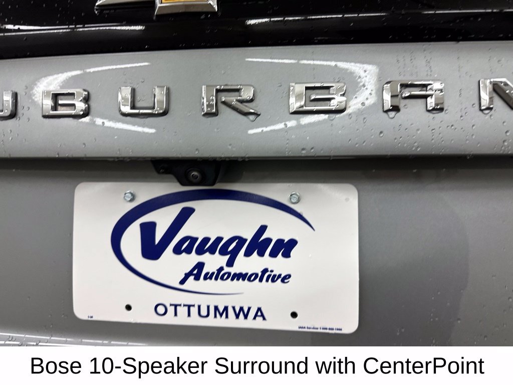 Used 2025 Chevrolet Suburban Premier AWD/4WD image 18