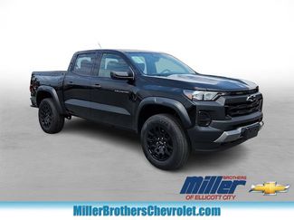 Used 2024 Chevrolet Colorado Trail Boss w/ Advanced Trailering Package AWD/4WD video 1