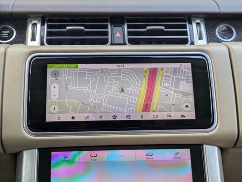 Used 2019 Land Rover Range Rover HSE image 12