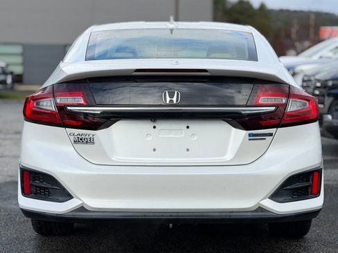 Used 2018 Honda Clarity Touring image 4