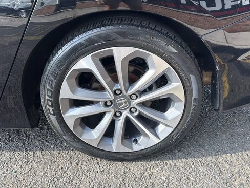 Used 2014 Honda Accord Sport image 11