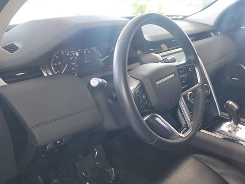 Used 2021 Land Rover Discovery Sport S image 8
