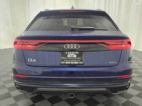 Used 2020 Audi Q8 Prestige image 5