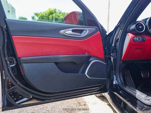 Used 2020 Alfa Romeo Giulia w/ Quick Order Package 22K Sport image 49