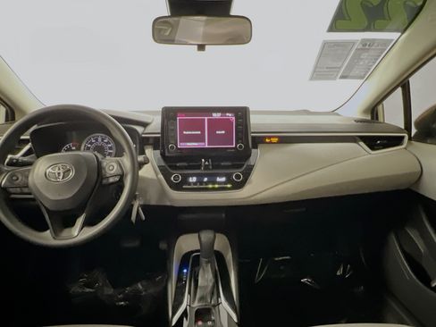 Used 2022 Toyota Corolla LE FWD image 29