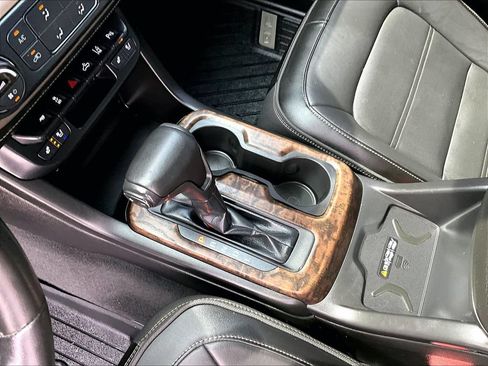 Used 2021 GMC Canyon Denali AWD/4WD image 16