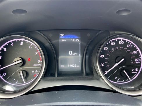 Used 2023 Toyota Camry SE FWD image 25