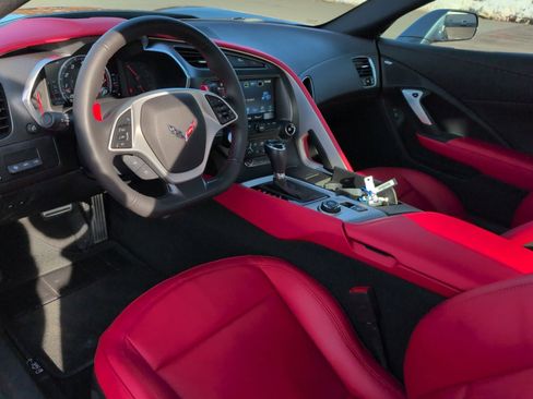 Used 2019 Chevrolet Corvette Stingray Coupe w/ 2LT Preferred Equipment Group image 10