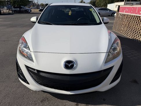 Used 2010 MAZDA MAZDA3 i Touring FWD image 3