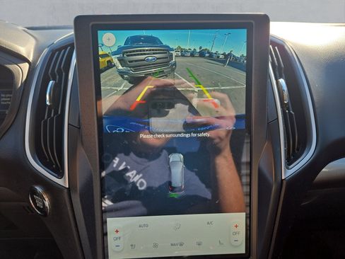 Certified 2023 Ford Edge SEL w/ Convenience Package image 19