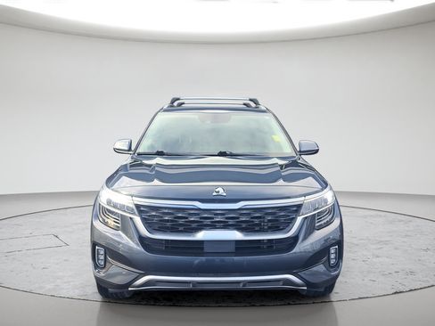 Used 2022 Kia Seltos SX w/ Sunroof Package AWD/4WD image 8